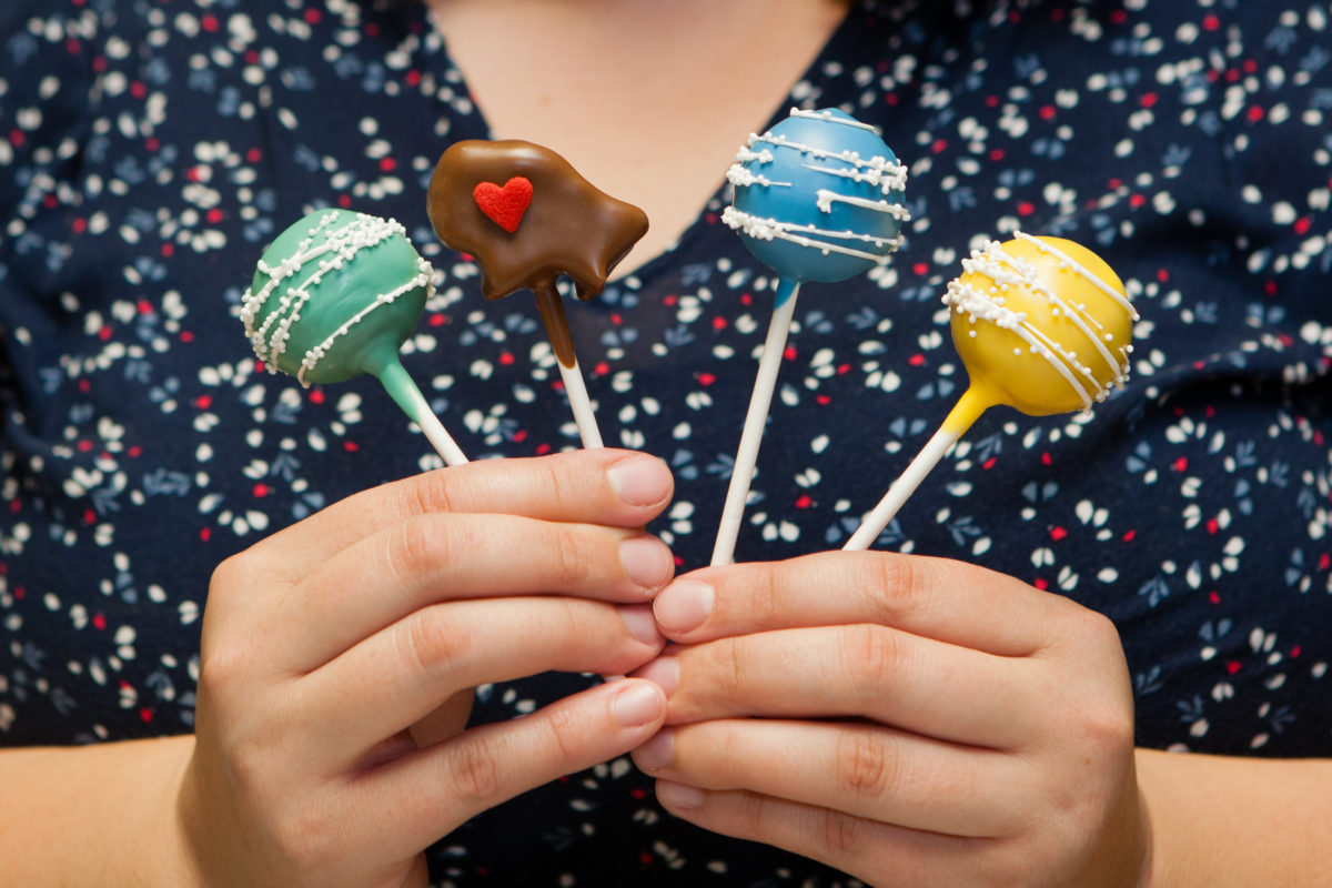 Buffalo Cake Pops - cake pops de roblox