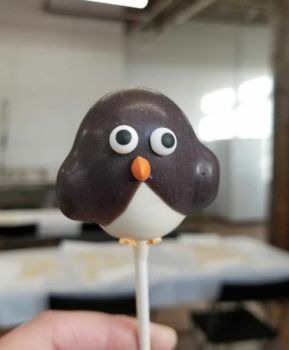 Penguin Cake Pops