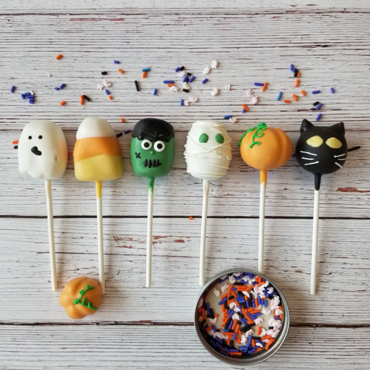 Halloween Cake Pops - Buffalo Cake Pops