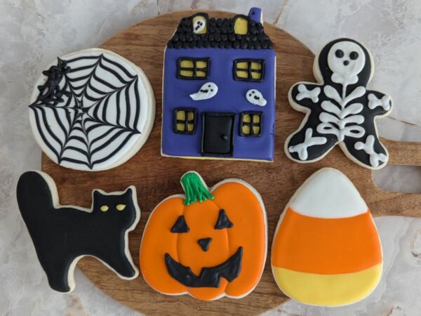 Classic Halloween Sugar Cookie Decorating Class 2024