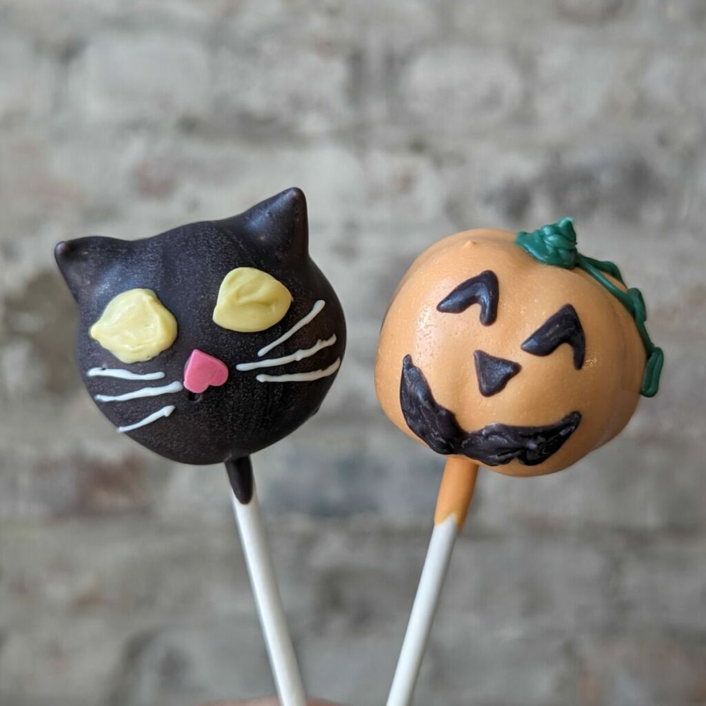 Halloween Cake Pop Decorating Class 2023