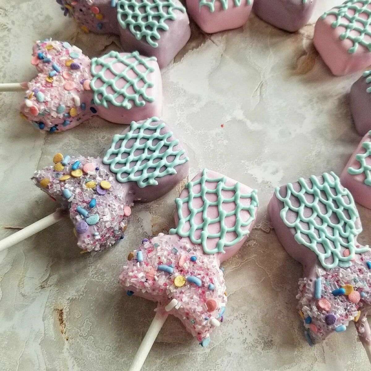 Mermaid Tail Cake Pops 2021