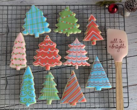 Retro Christmas Tree Sugar Cookie Decorating Class 2024