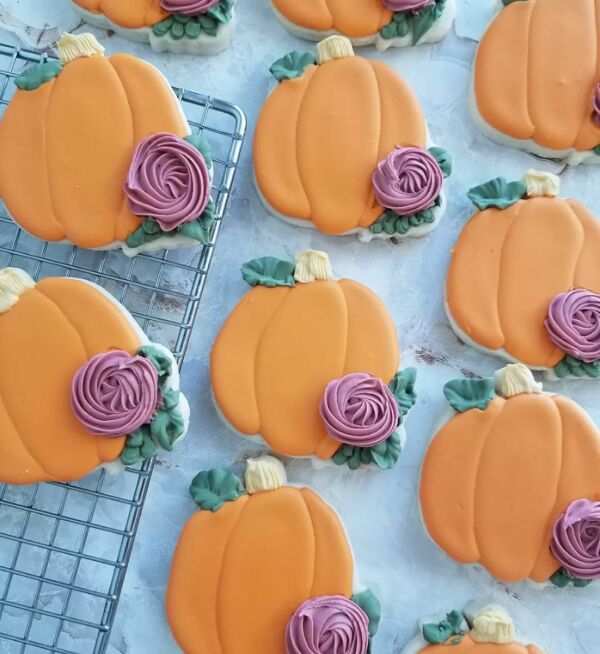 Floral Pumpkin Sugar Cookies 2020