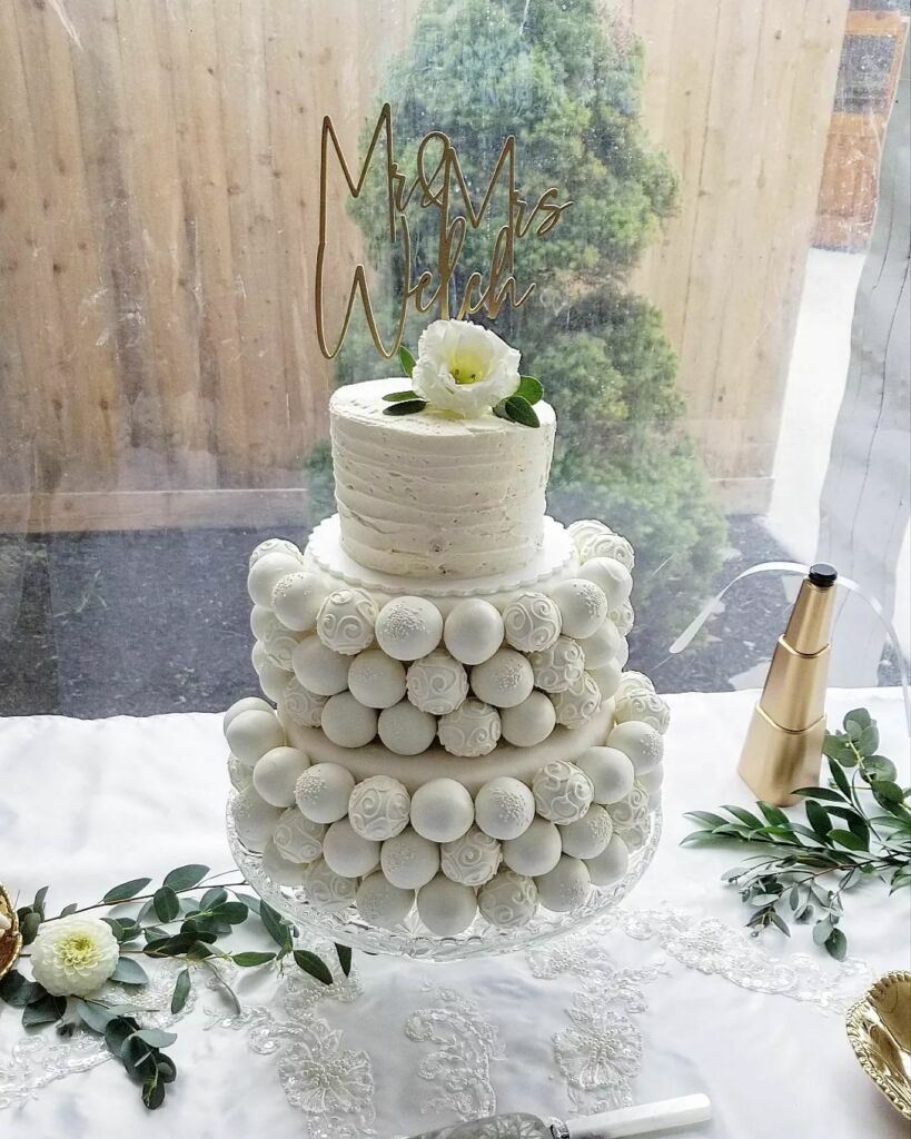 2 Tier All White Cake 2022