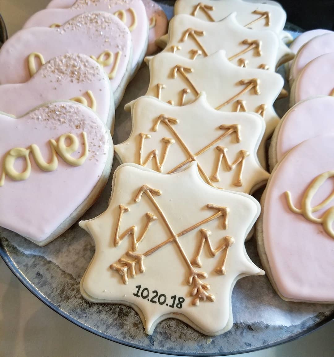 Arrow Initial Monogram Sugar Cookie 2018