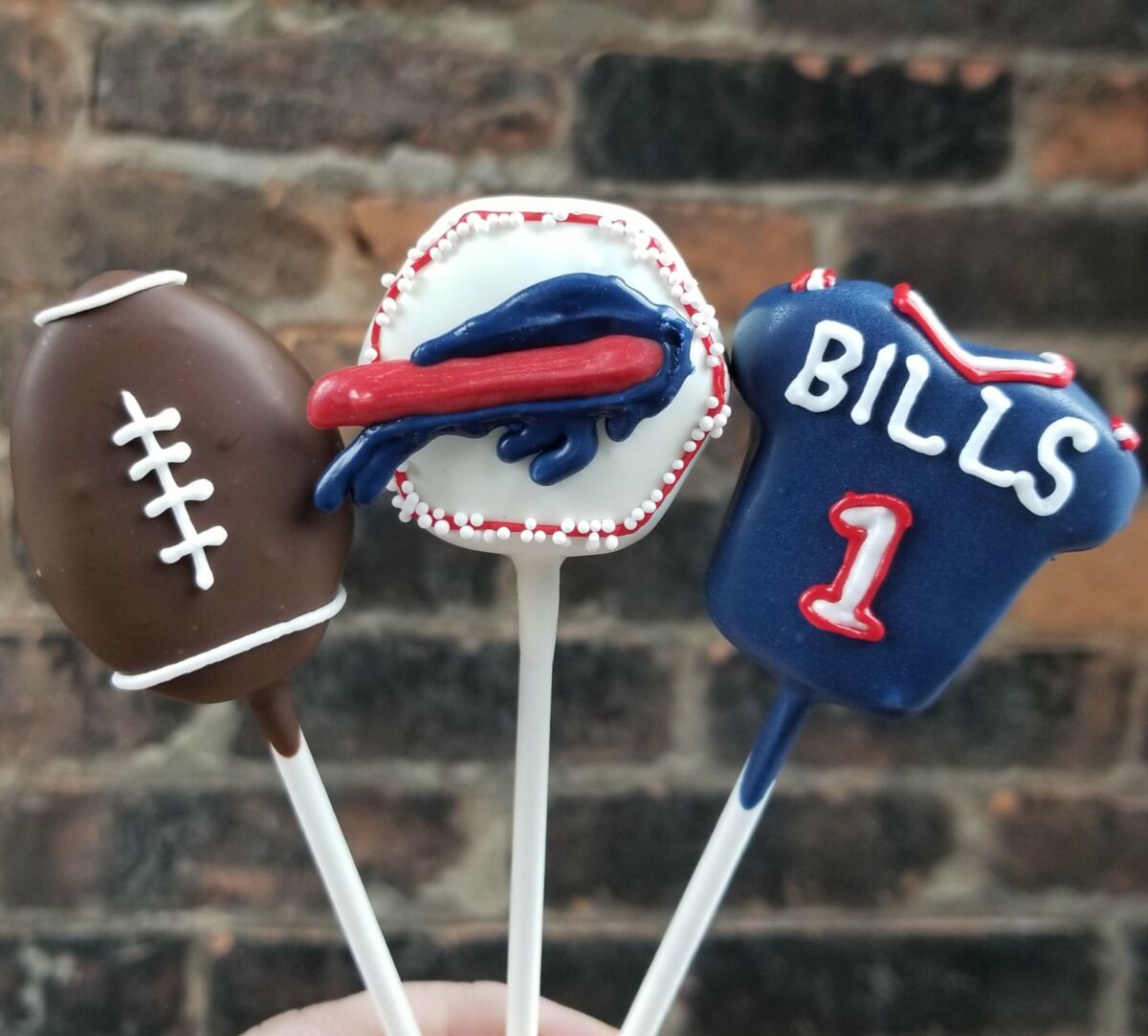 Buffalo Bills Cake Pops - buffalocakepops.com