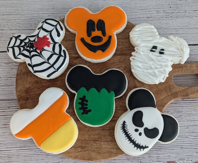 Mickey Mouse Halloween Sugar Cookie Decorating Class 2024